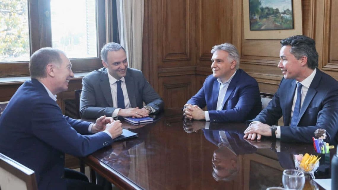 Orrego respalda Presupuesto 2026 mientras Llaryora exige cambios